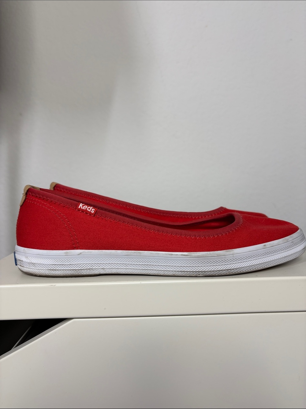 Keds Red Canvas Slip-On Ballet Flat red size 8.5